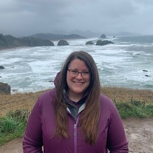 Meet your Posher, Claire